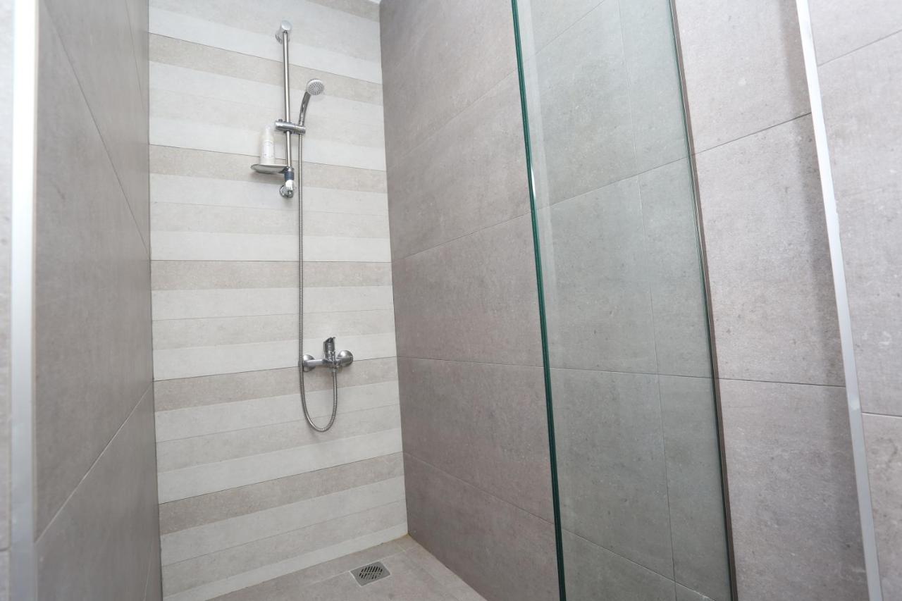 Downtown Seaside Suites Salonic Exterior foto