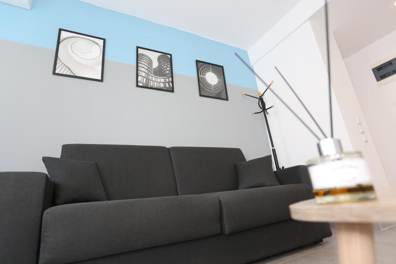 Downtown Seaside Suites Salonic Exterior foto